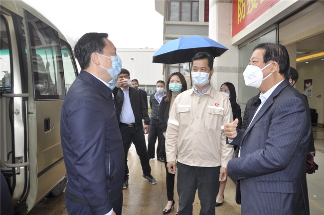 疫情期间慰问关怀、支持珠钢发展壮大——姚奕生市长一行调研珠海基地